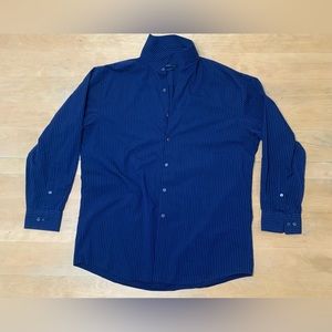 CLOSE OUT— Van Heusen Mens Longsleeve Button Down Shirt 16.5, 32/33